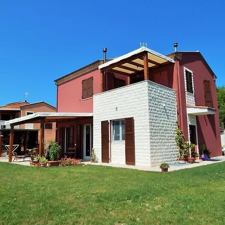 Holiday home Valentina: Relax E Natura